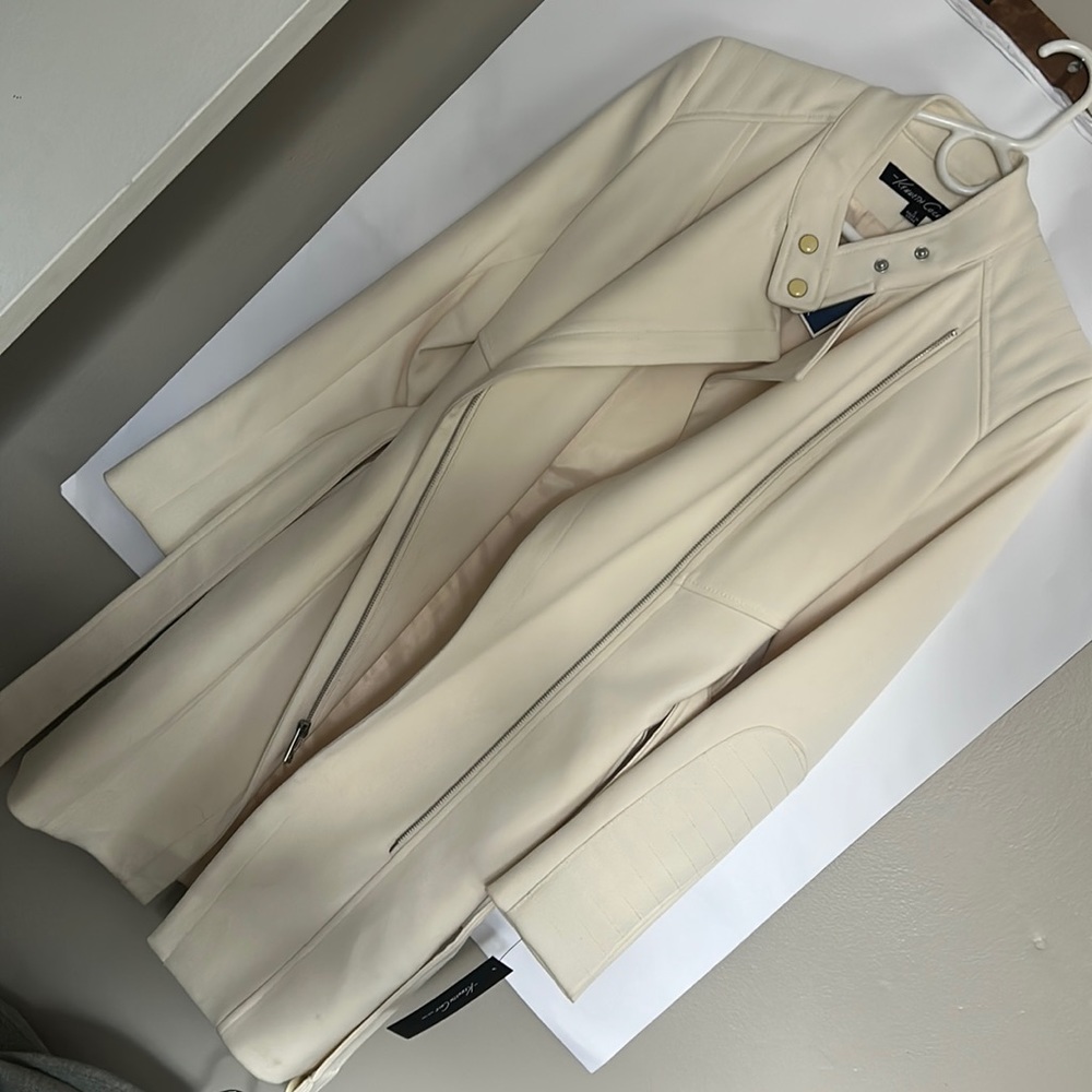 Kenneth Cole White Trench Coat